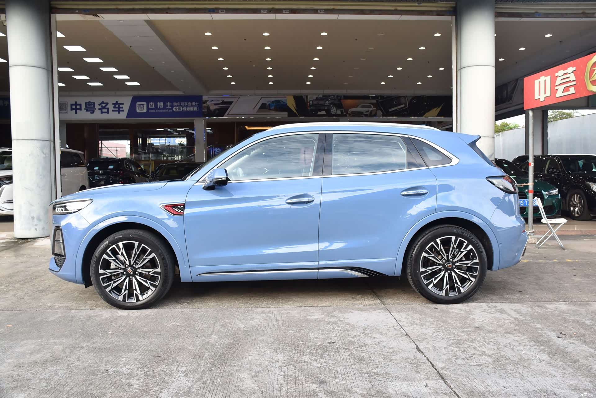 Hongqi HS5, 2023 3