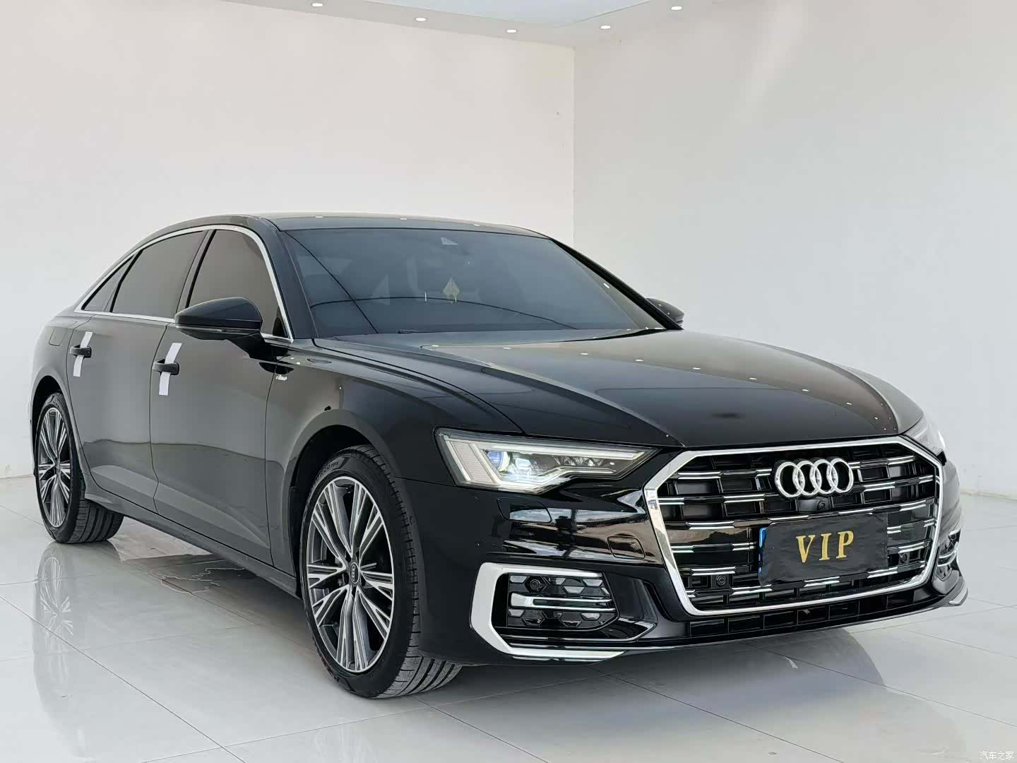 Audi A6L, 2025 1