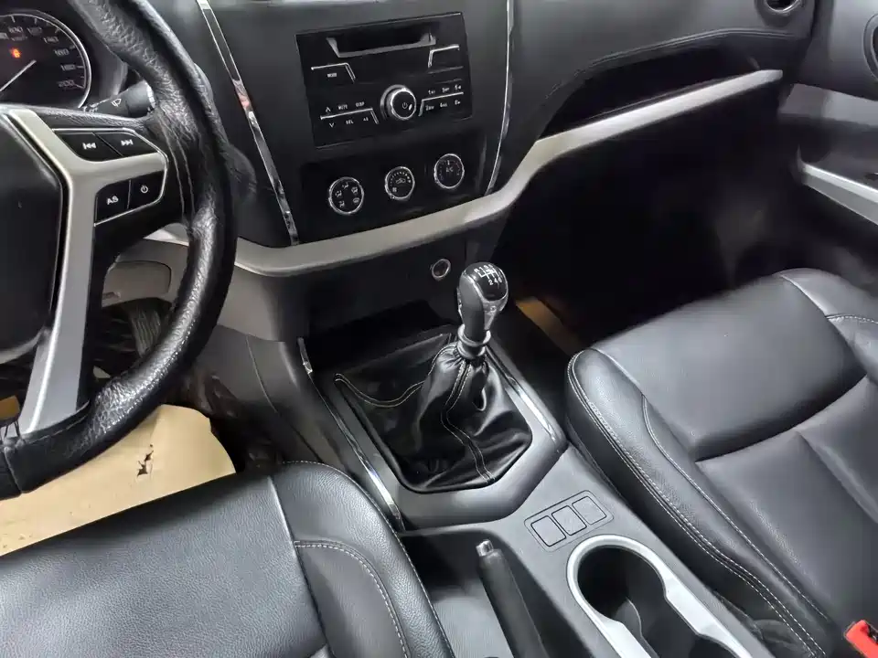 Dongfeng Ruiqi 6