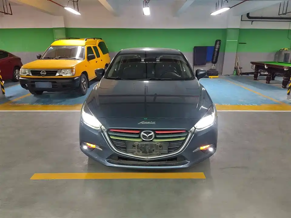 Mazda 3 Angkesaila