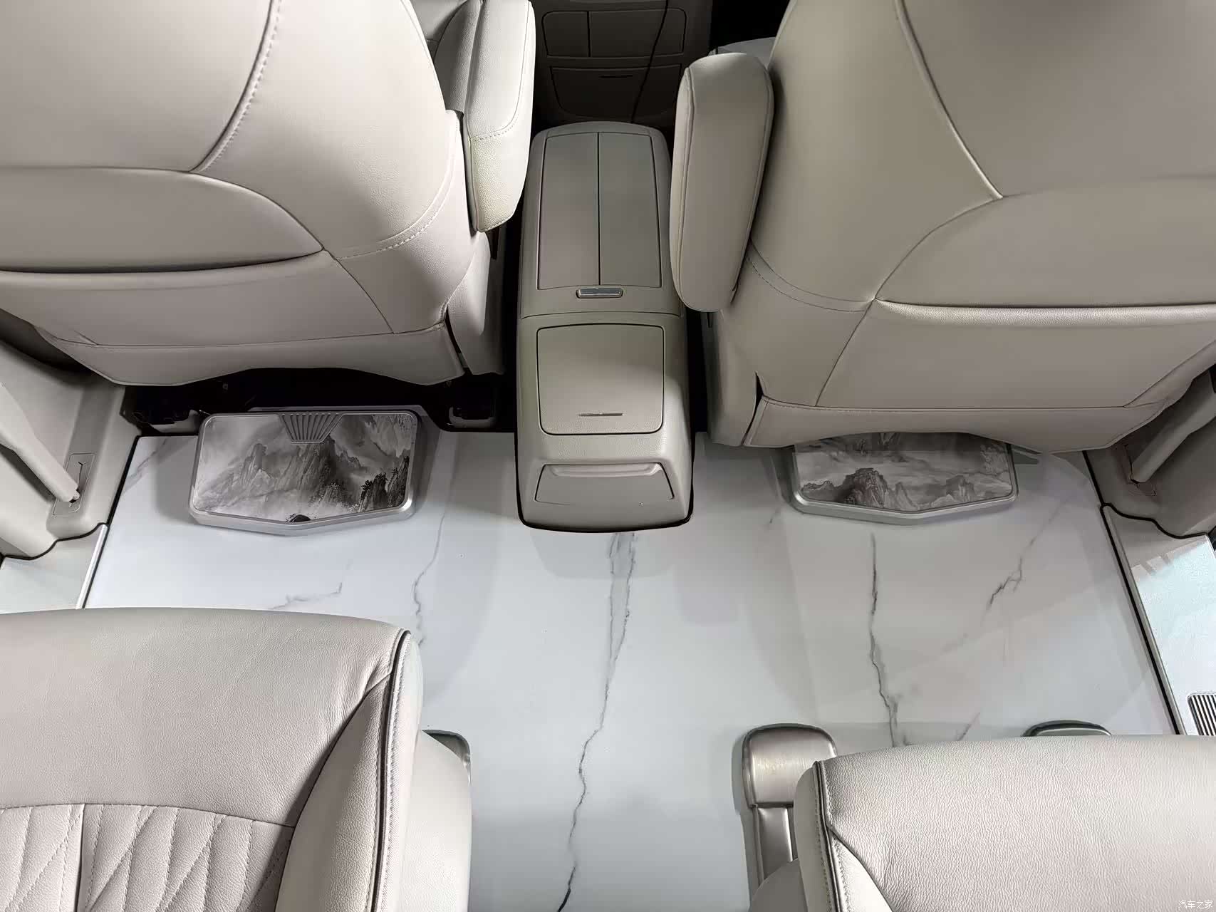 Buick GL8, 2021 все фото