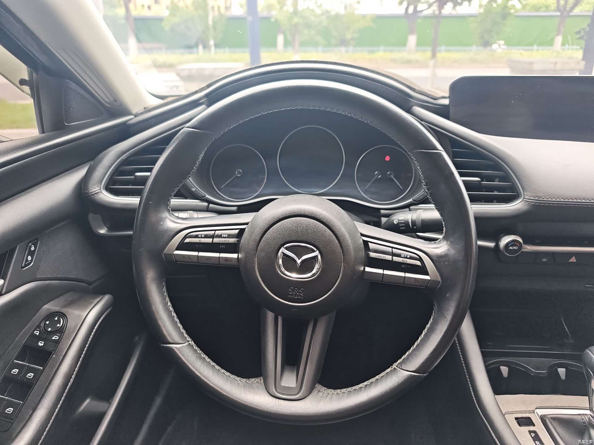 Mazda Mazda3, 2020 15
