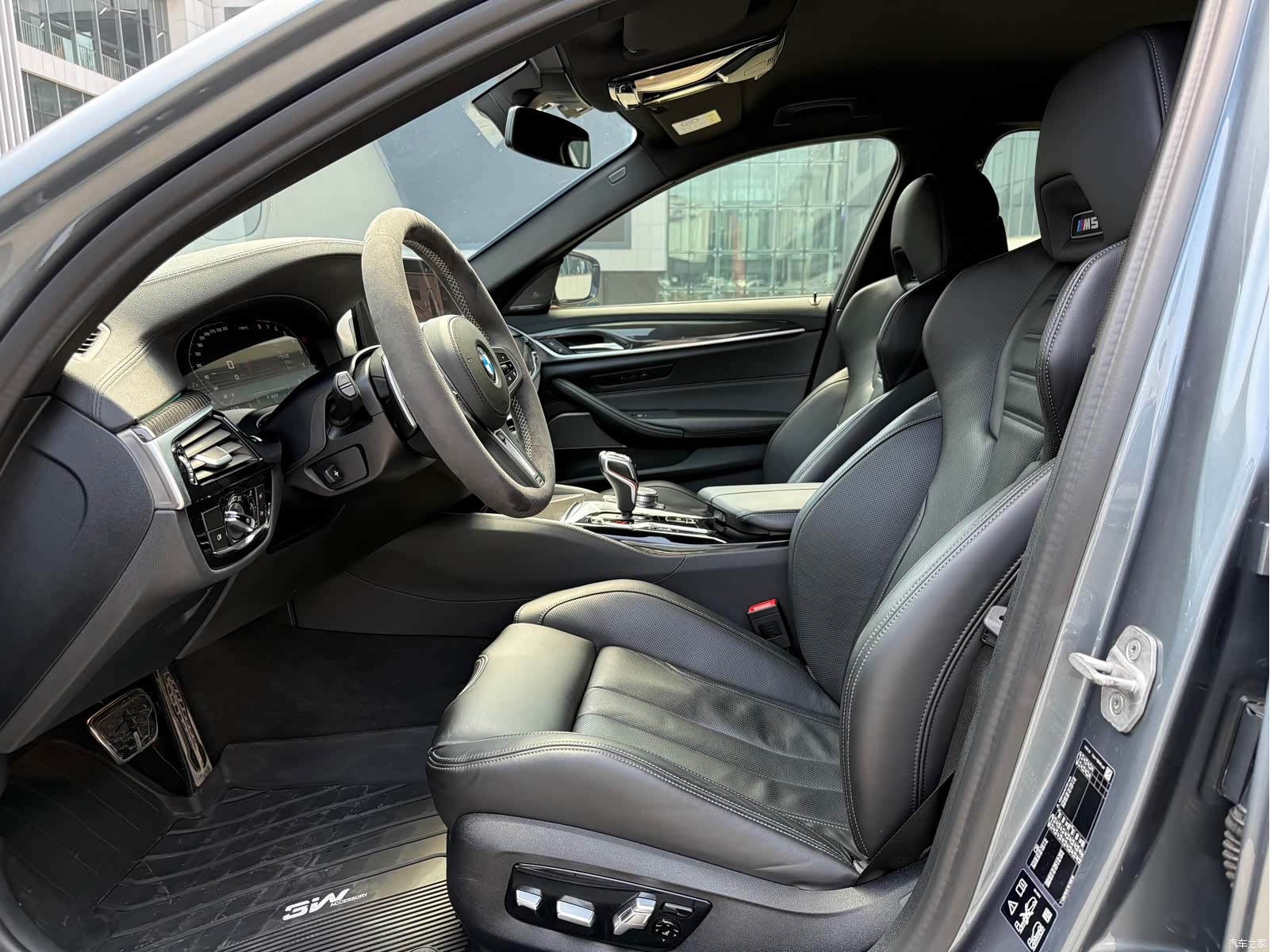 BMW M5, 2021 11