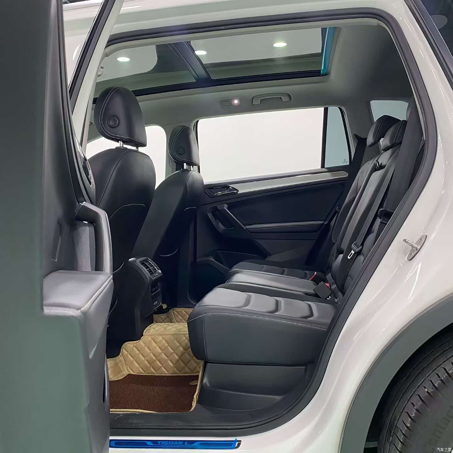 Volkswagen Tiguan L, 2019 все фото