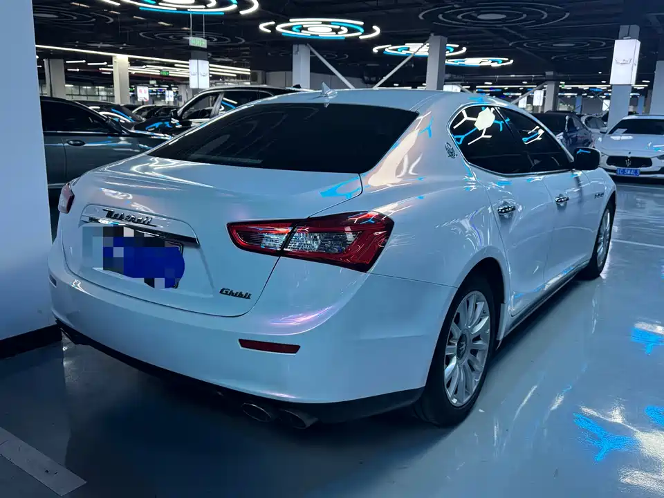 Maserati Ghibli