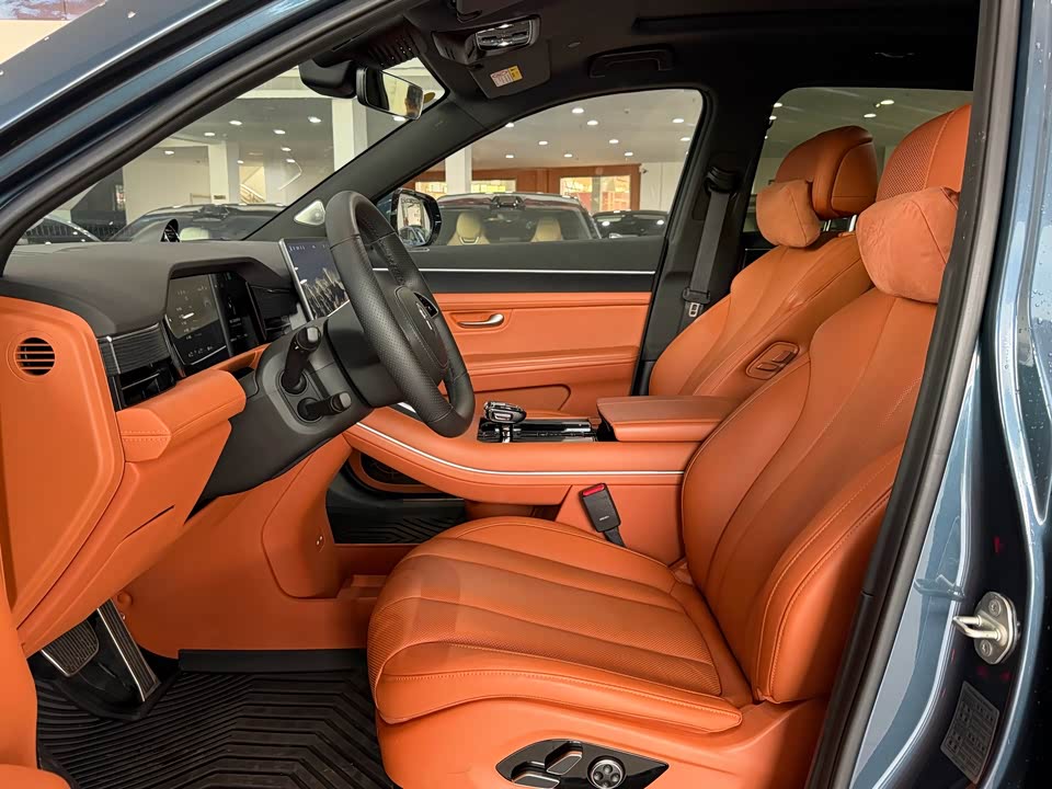 AITO Ask the world M7