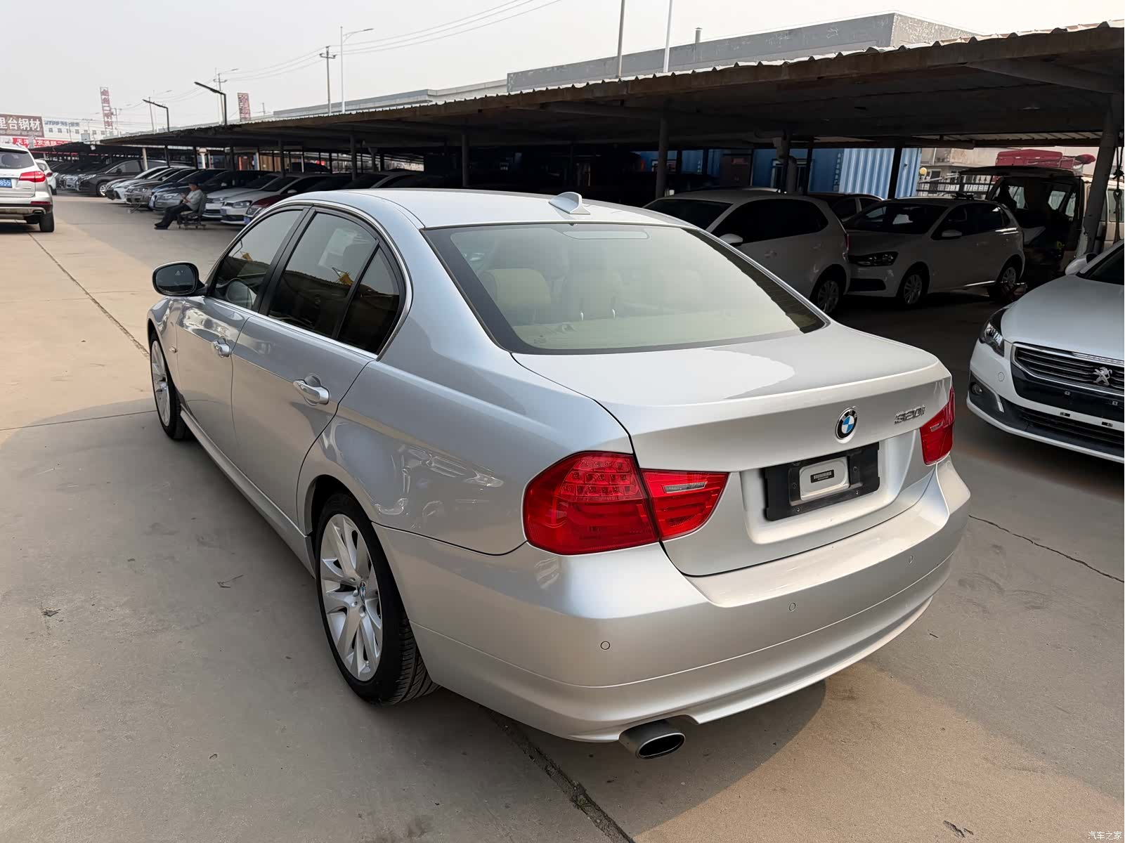 BMW 3 Series, 2012 16
