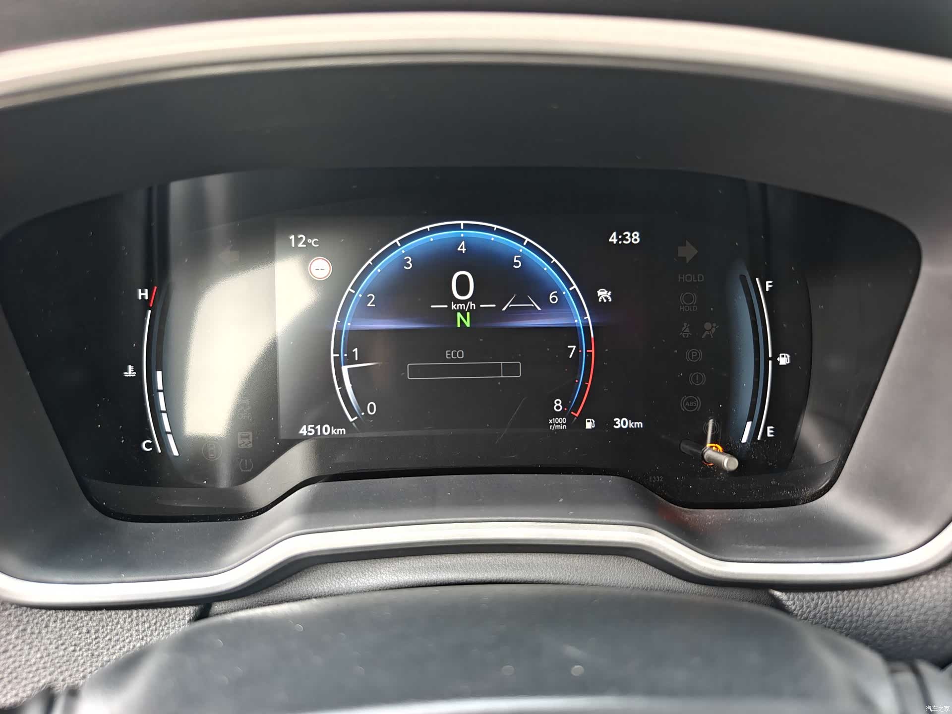 Toyota Frontlander, 2024 16