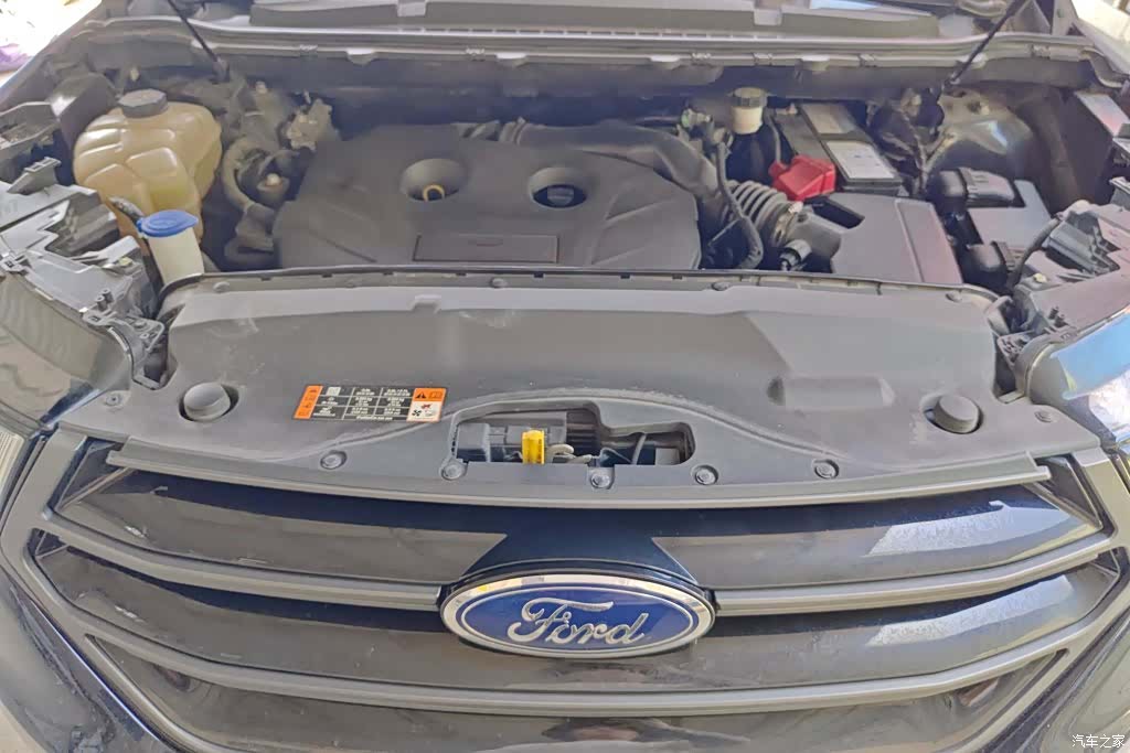 Ford Edge, 2018 10