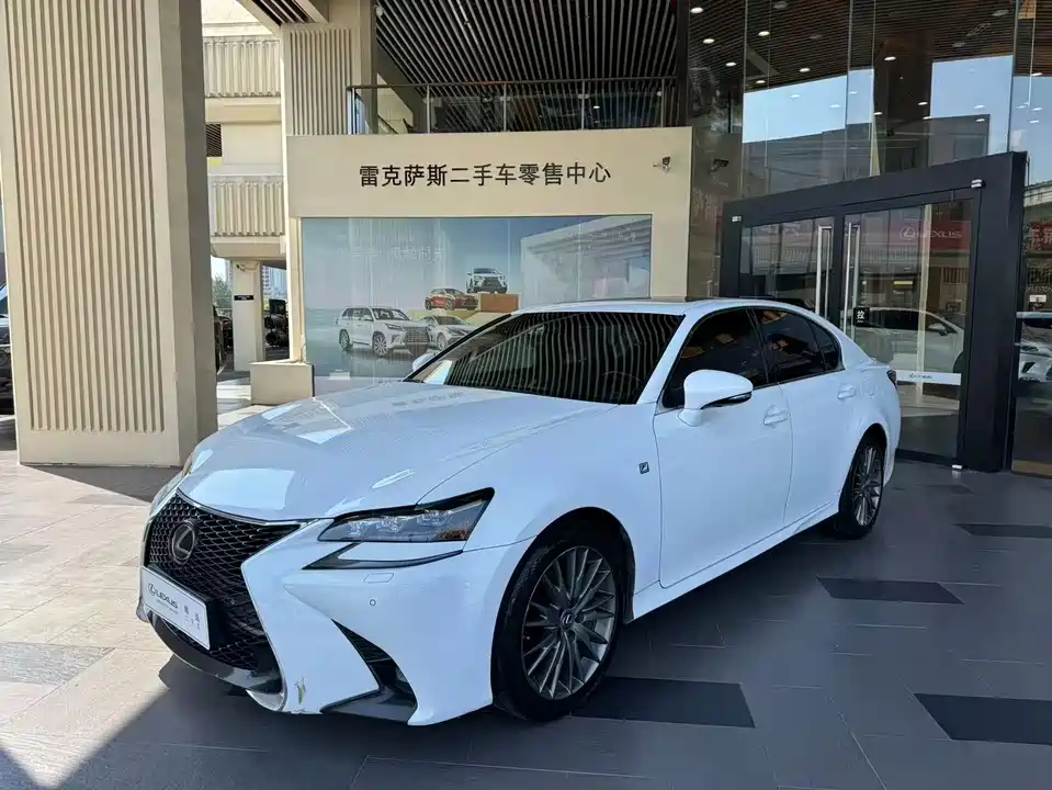Lexus GS