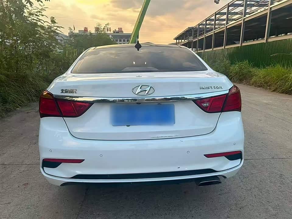 Hyundai Name picture