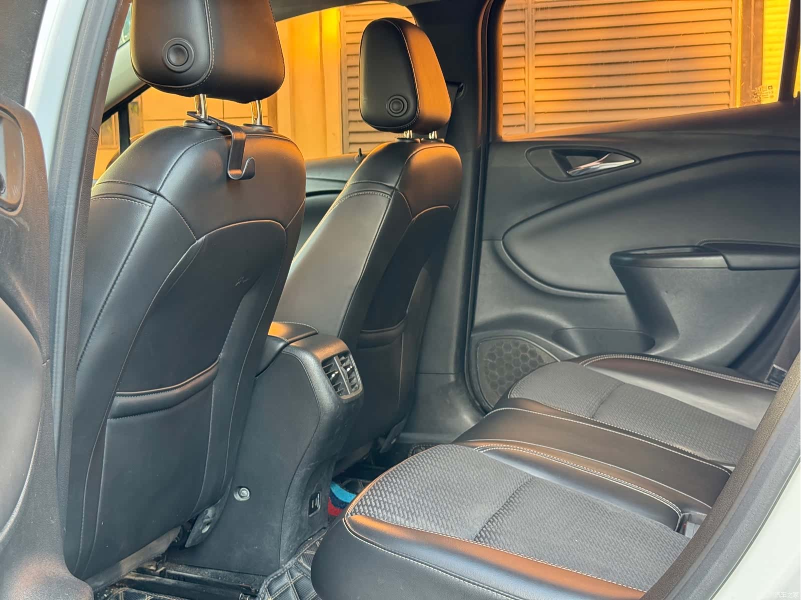 Buick Verano, 2018 6