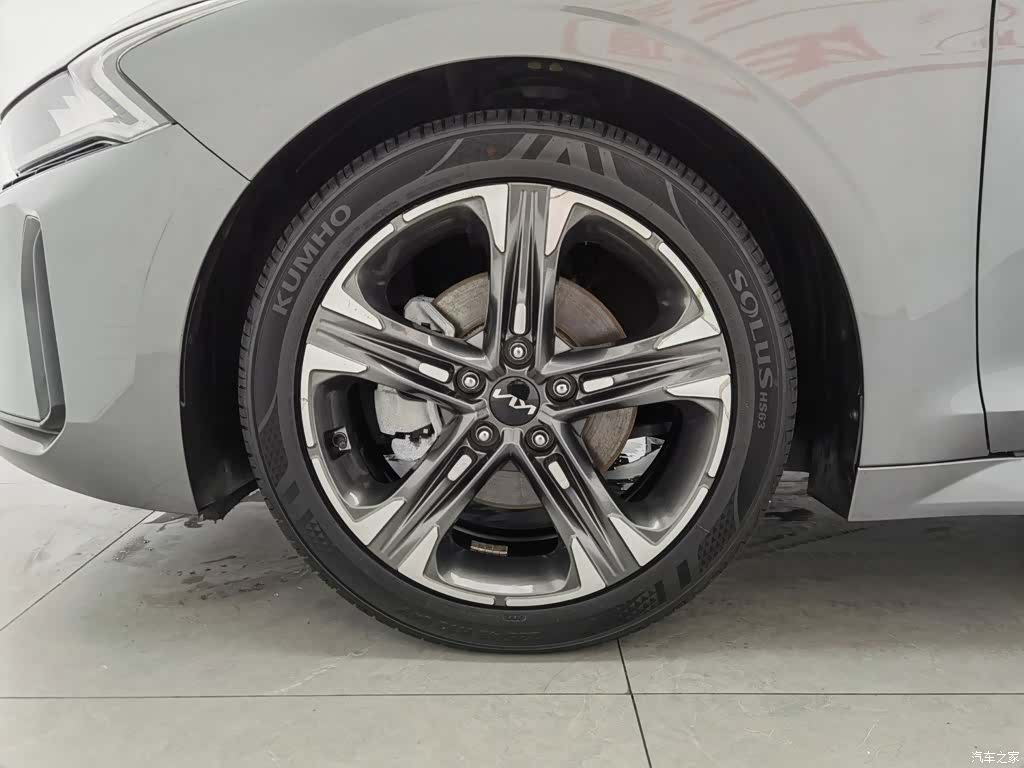 Kia K5, 2022 17