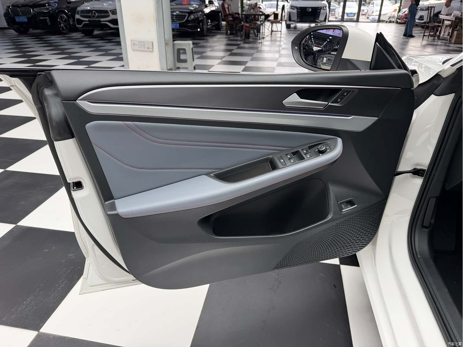 Volkswagen Lamando, 2023 6