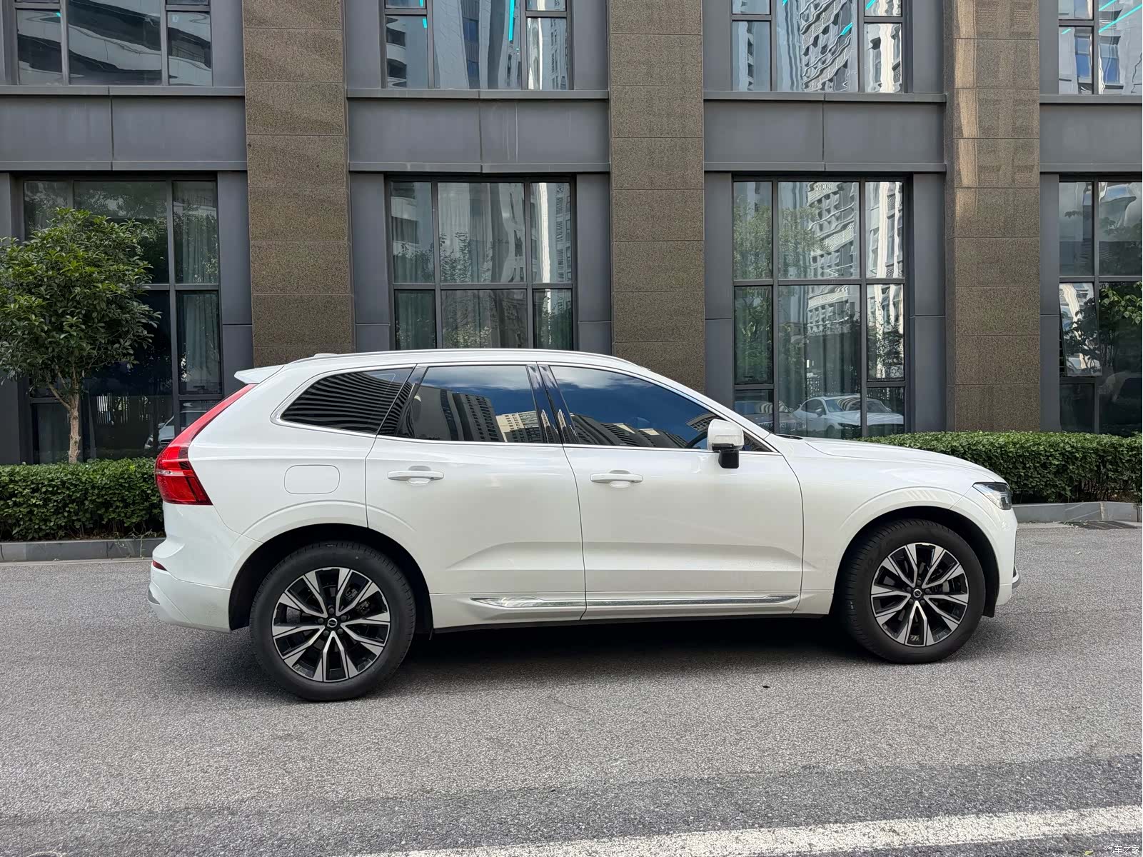 Volvo XC60, 2024 4