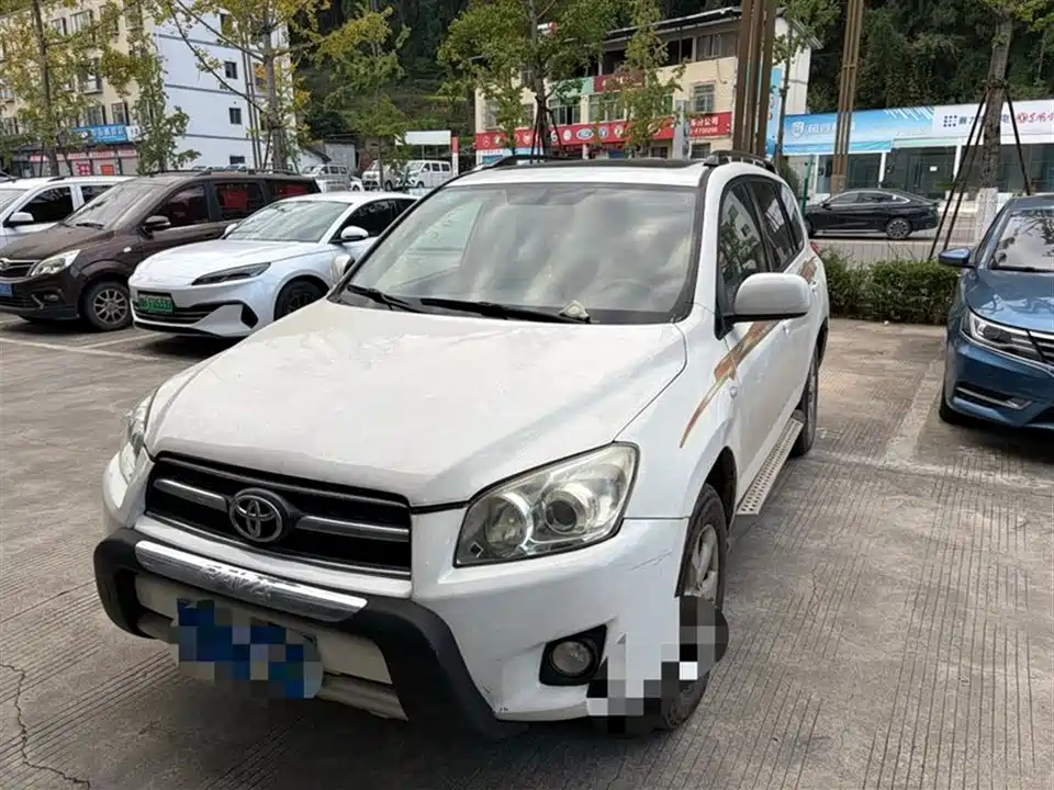 Toyota RAV4 Rongfang