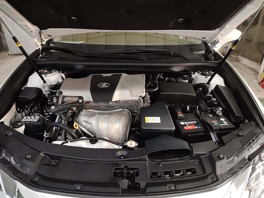 Lexus ES, 2016 20