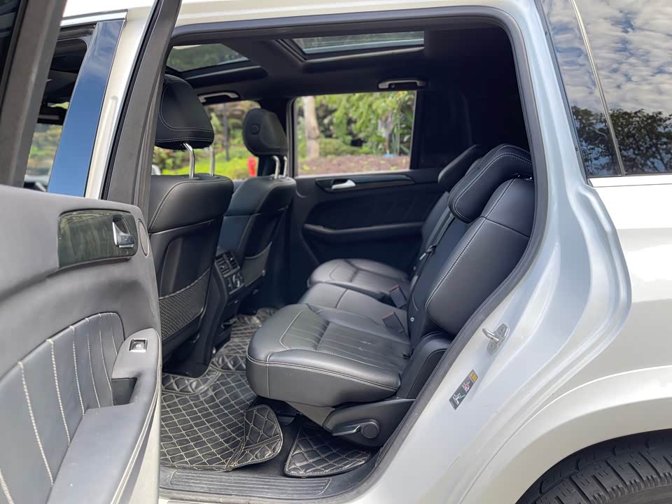 Mercedes-Benz GL grade