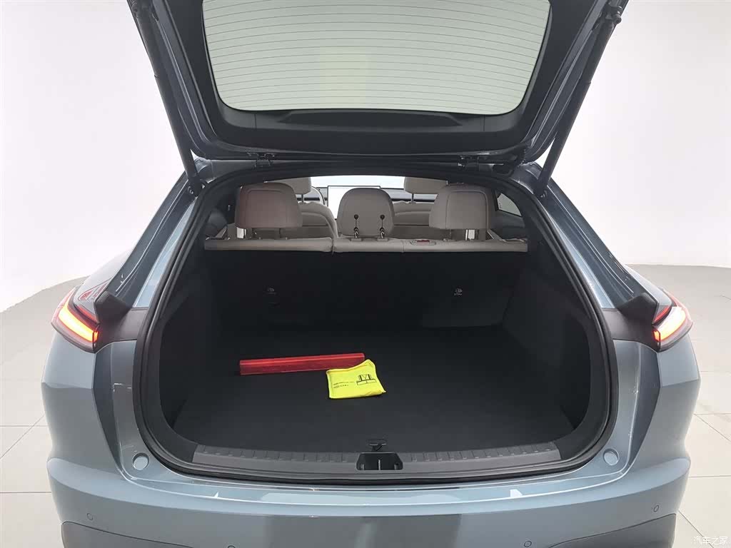NIO L60, 2025 16