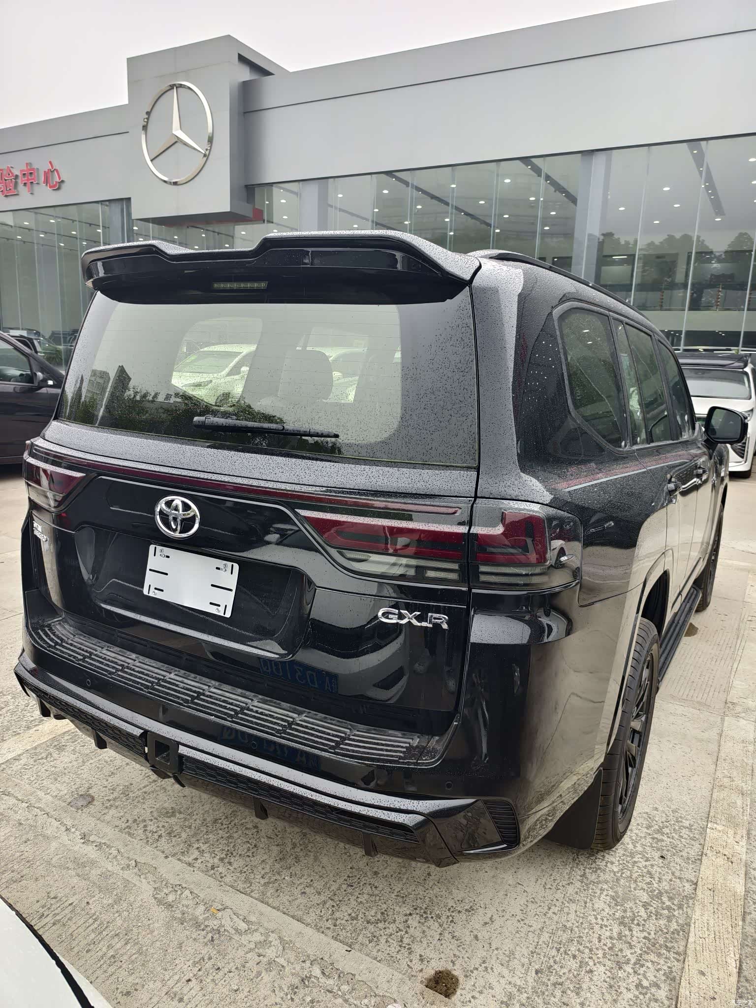 Toyota Land Cruiser, 2026 12