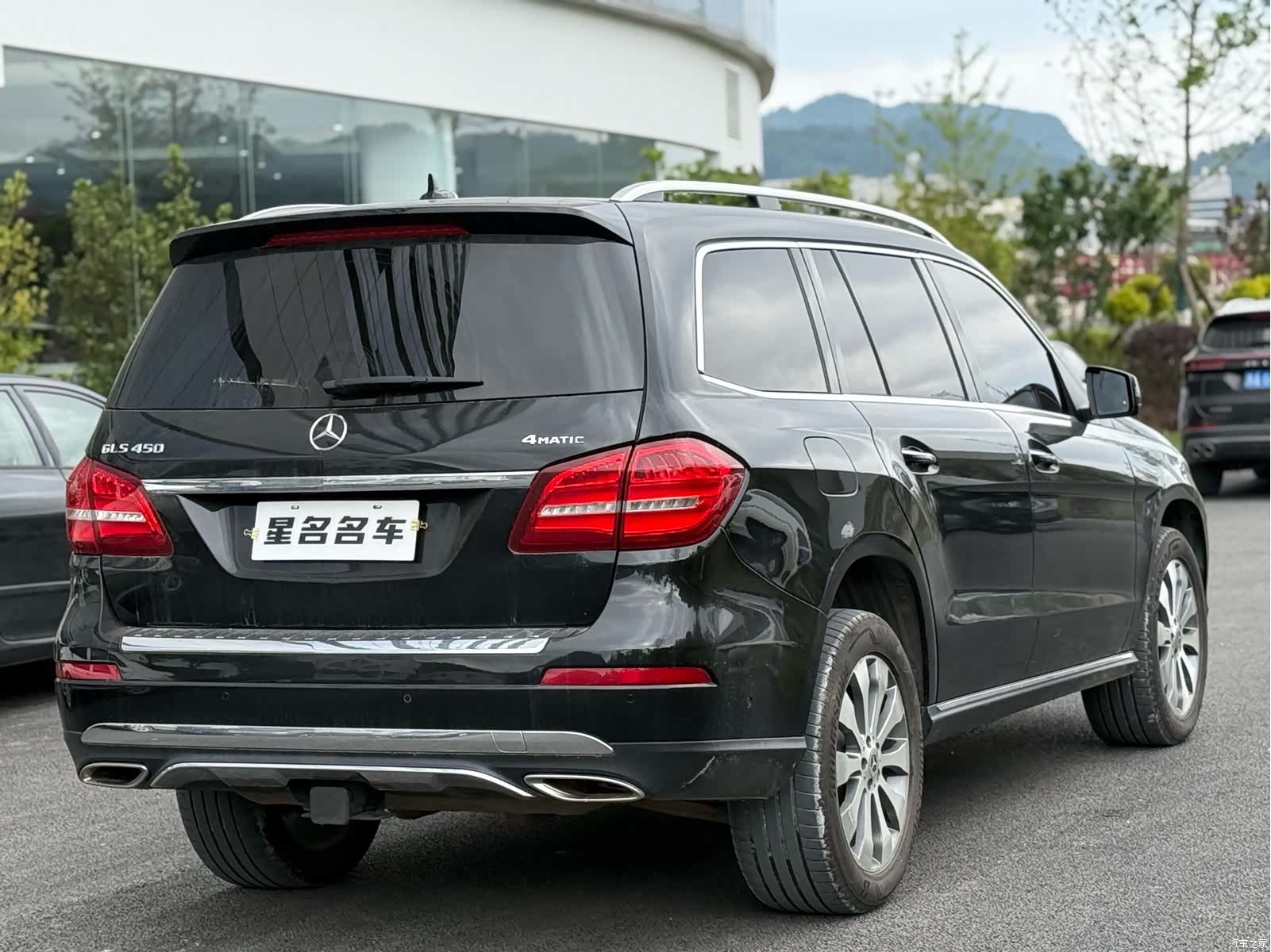 Mercedes-Benz GLS, 2018 11