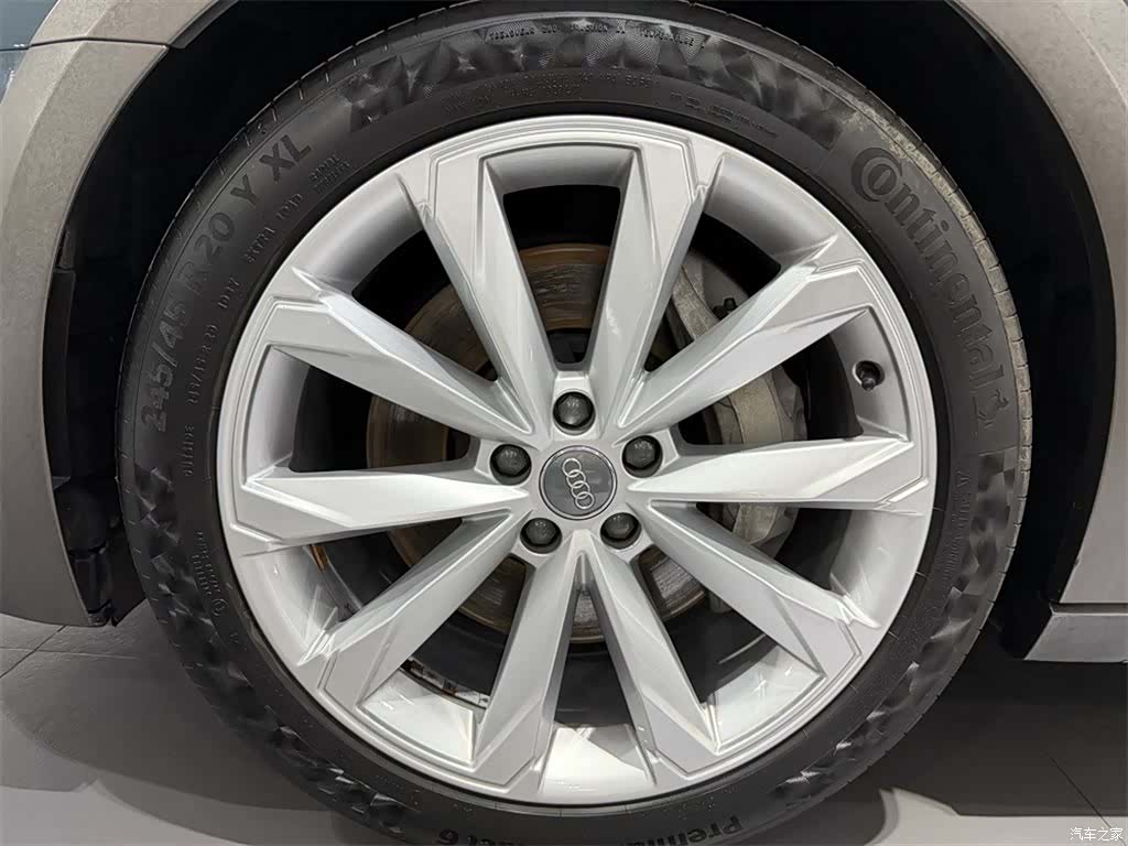Audi A6, 2021 13