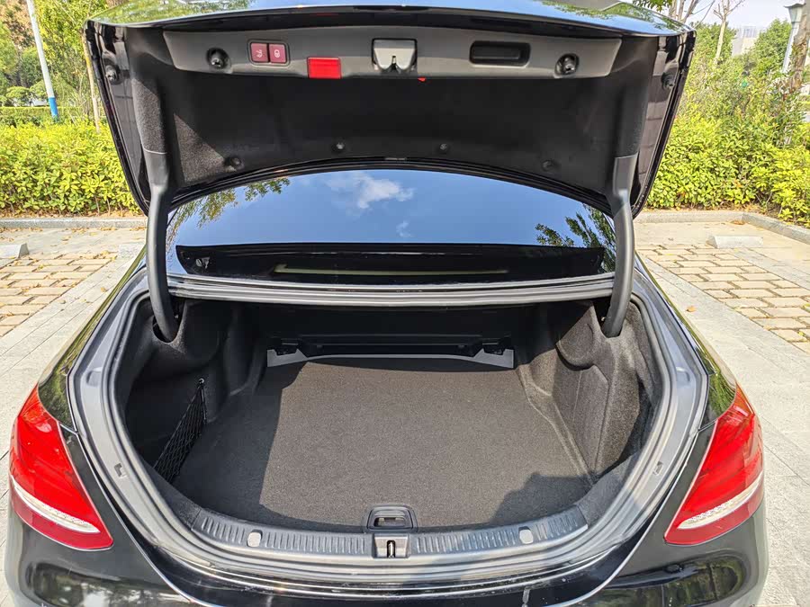 Mercedes-Benz E-Class 2020, фото 12