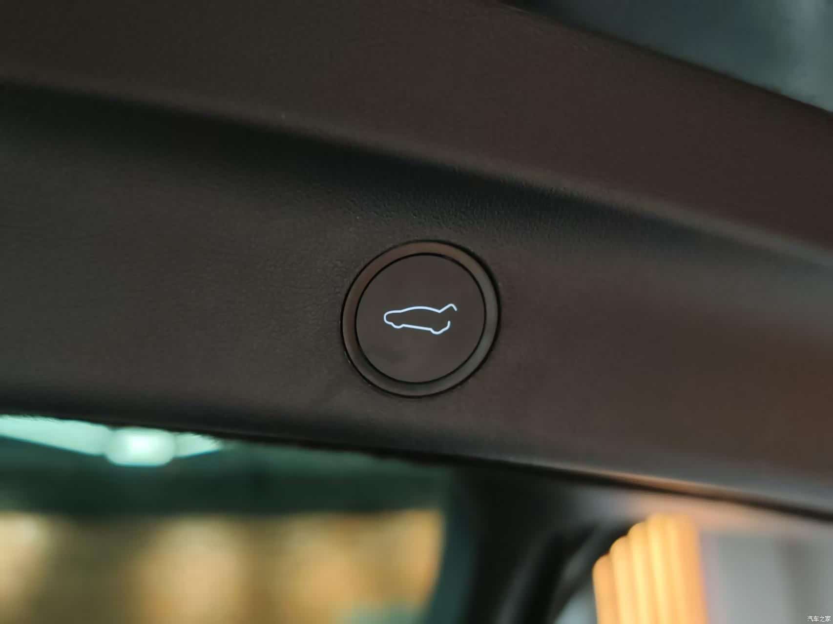Tesla Model Y, 2021 31