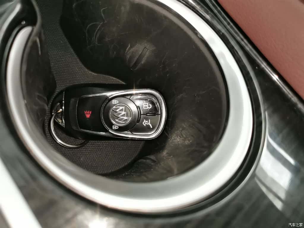 Buick Envision Plus, 2019 9