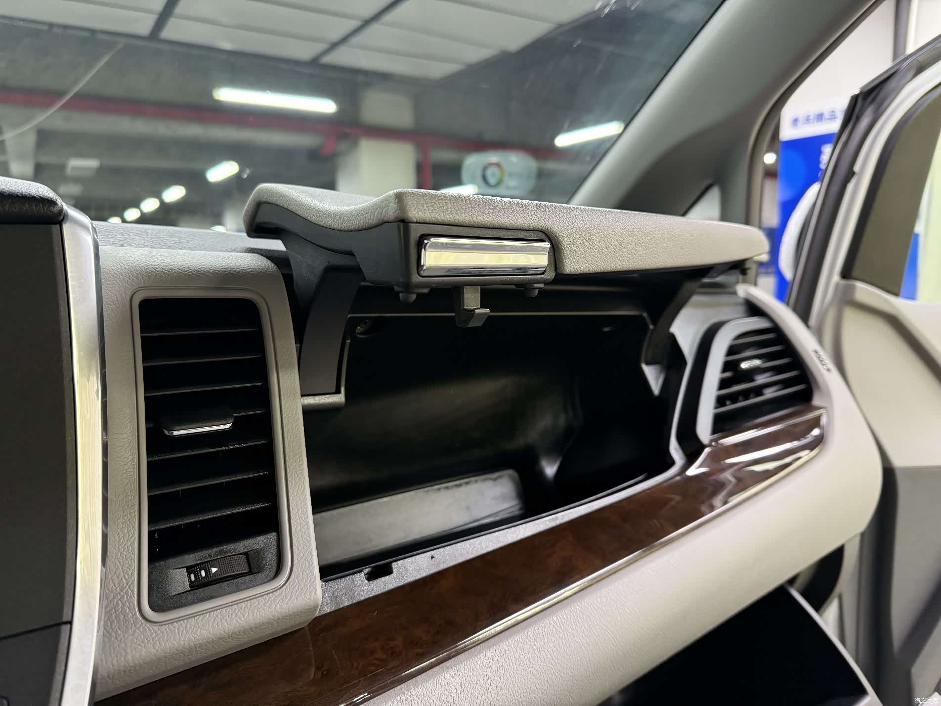 Toyota Sienna, 2015 29
