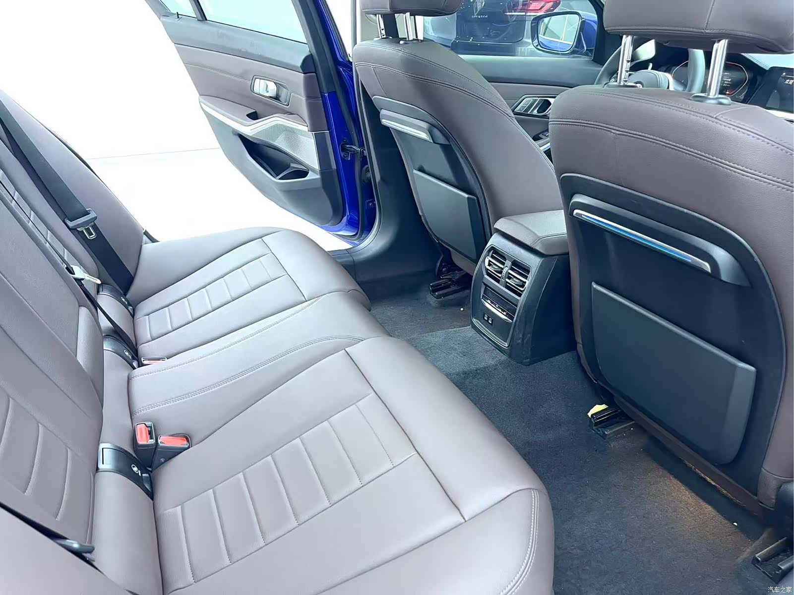 BMW 3 Series, 2020 9