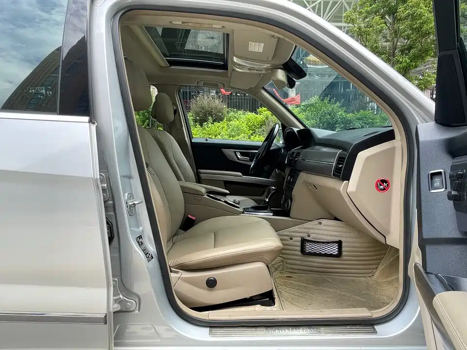 Mercedes-Benz GLK grade