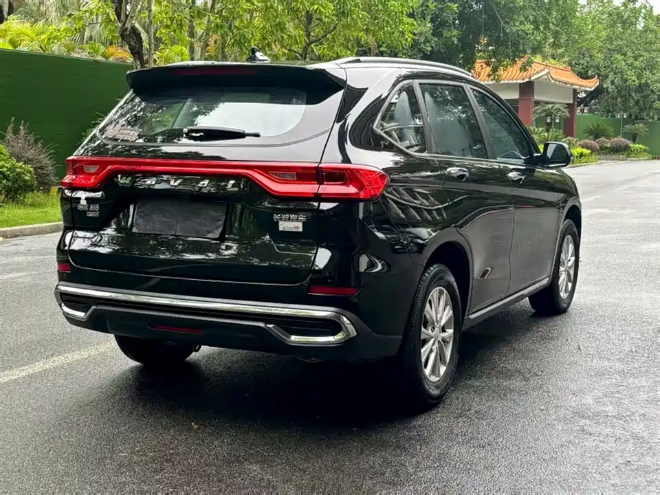 Haval M6