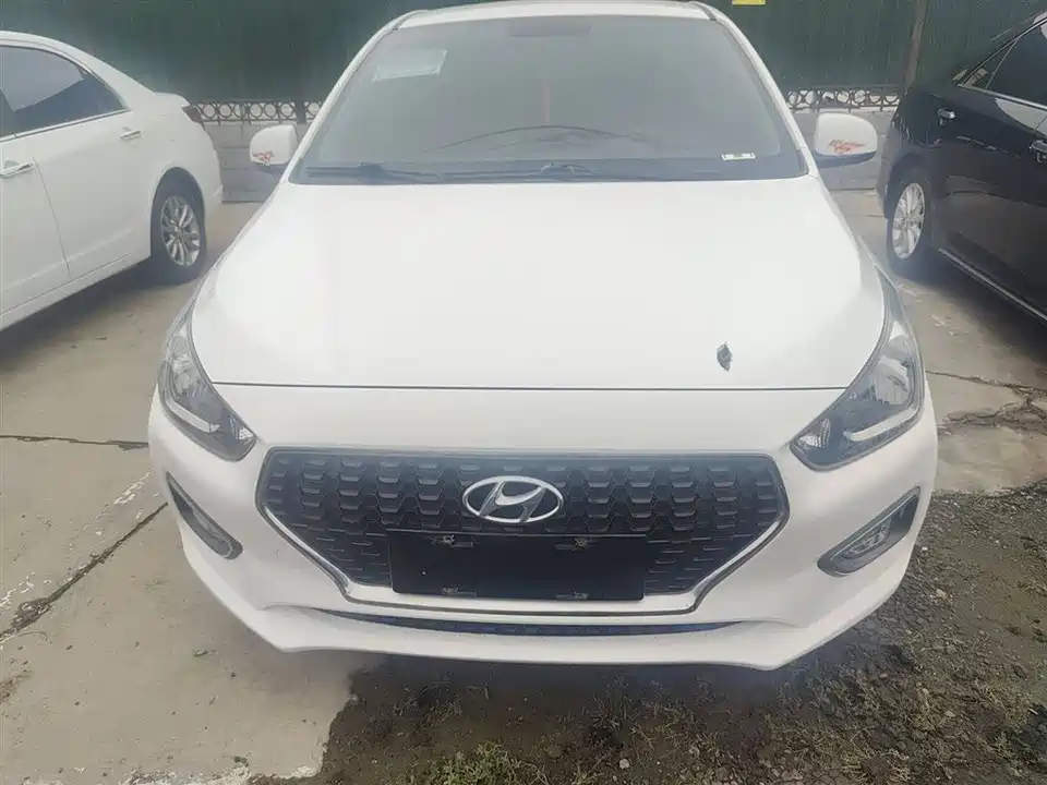 Hyundai Rena