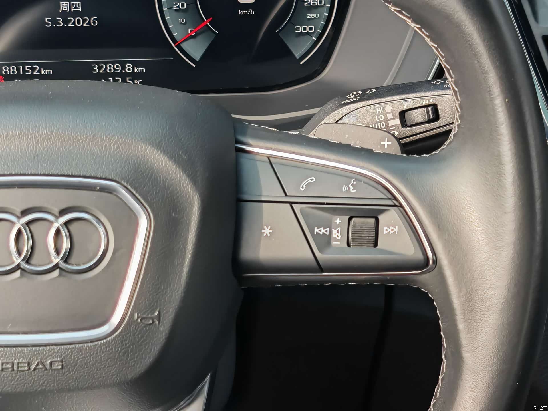 Audi Q5L, 2022 15
