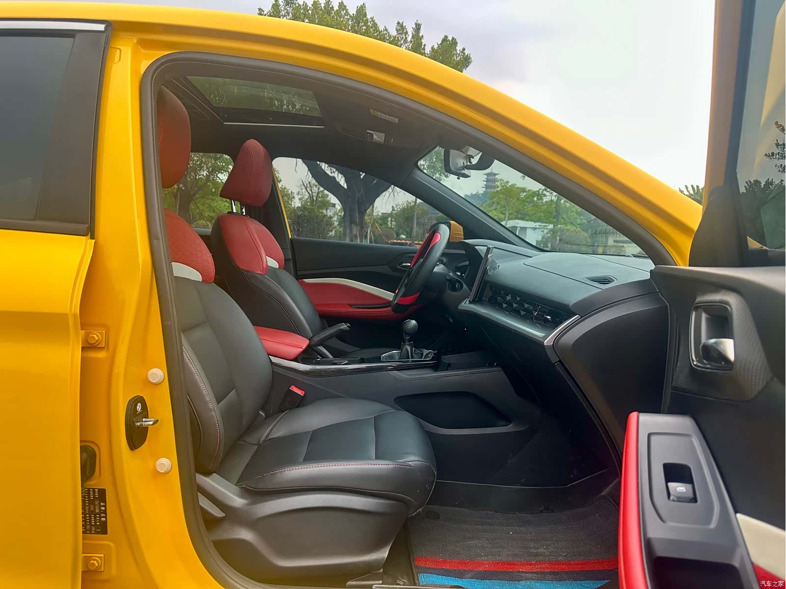 MG MG5, 2022 10