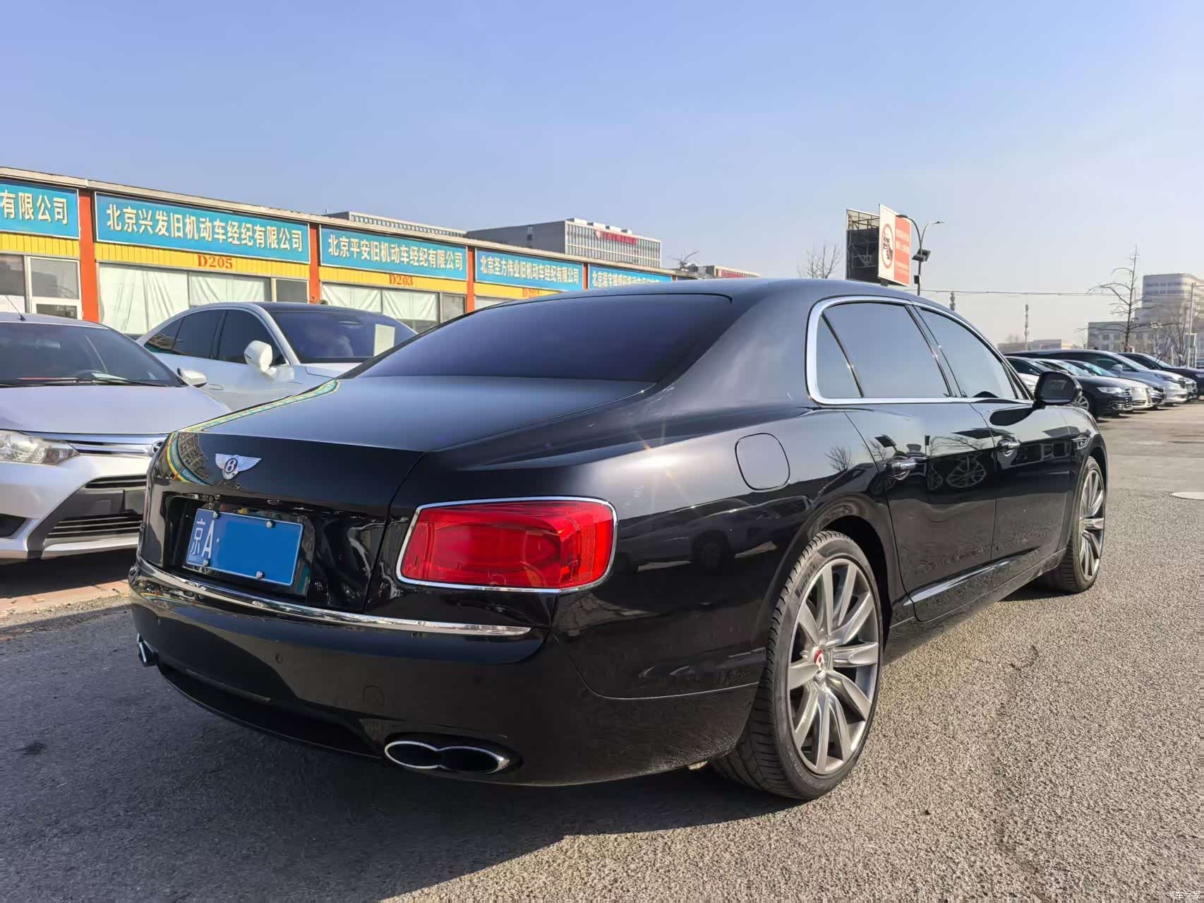 Bentley Flying Spur, 2018 9