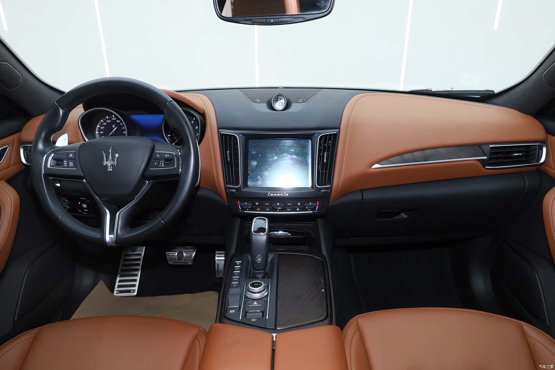 Maserati Levante, 2019 12