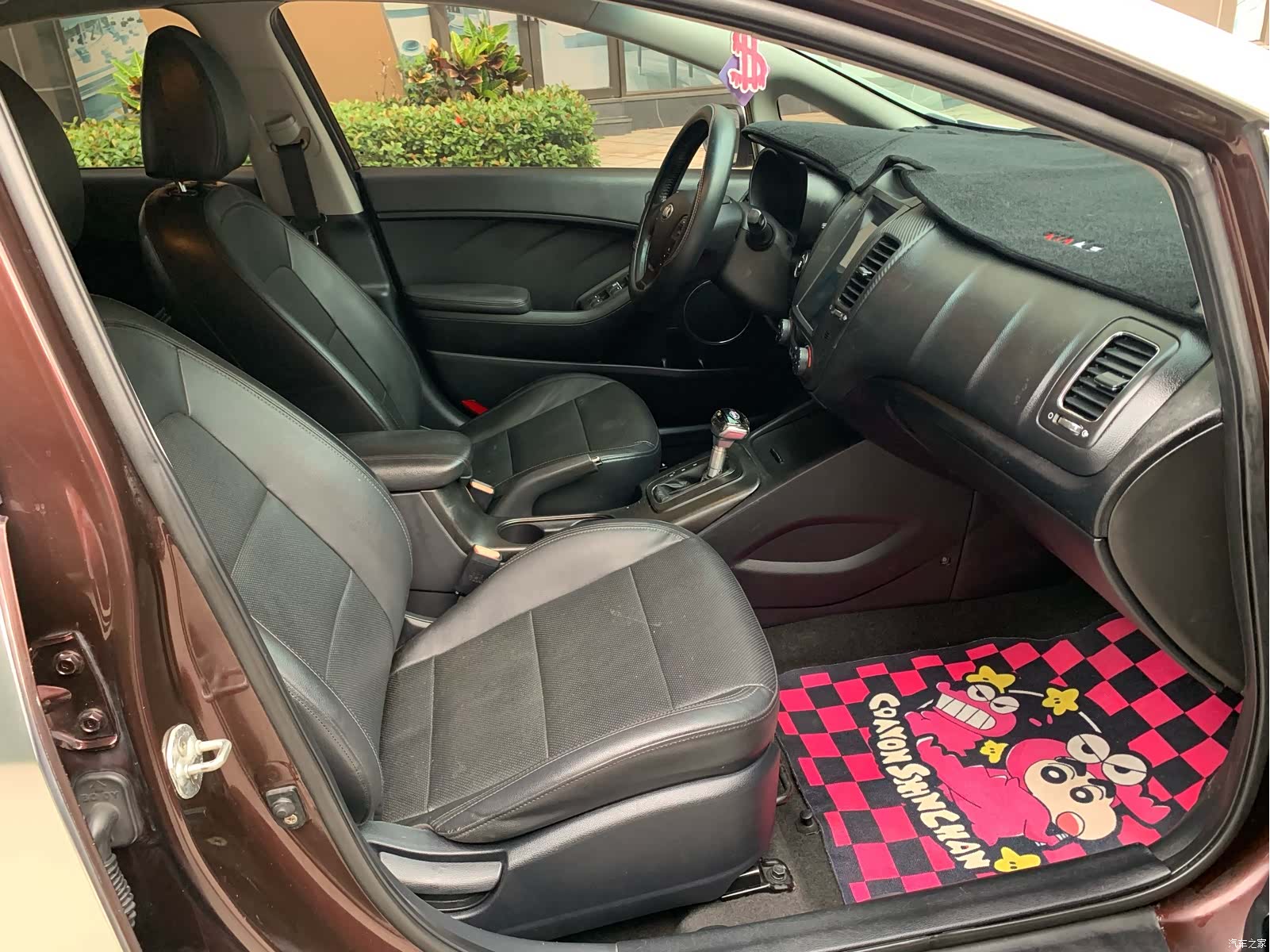 Kia K3, 2013 6
