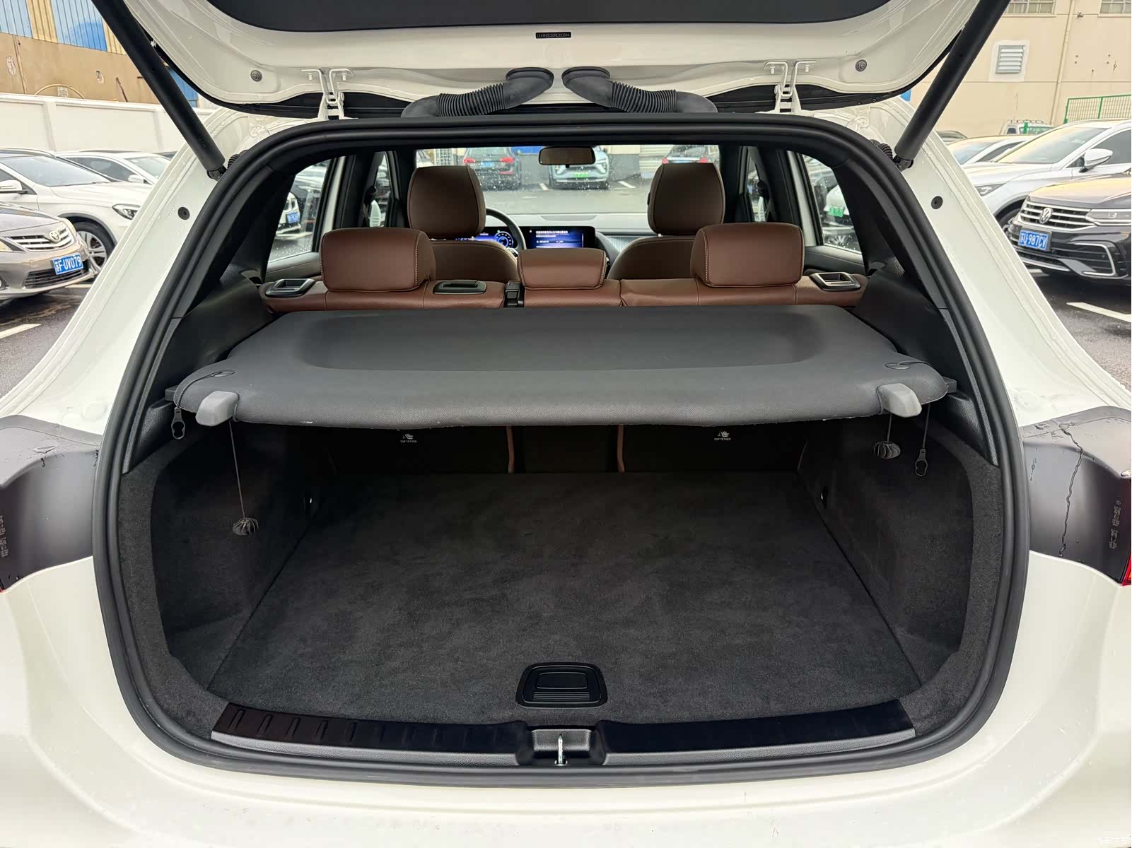 Mercedes-Benz EQA, 2025 23