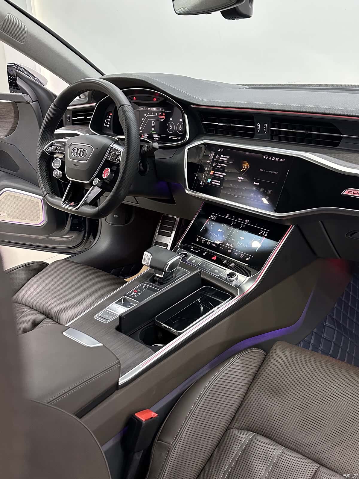 Audi A7L, 2022 11