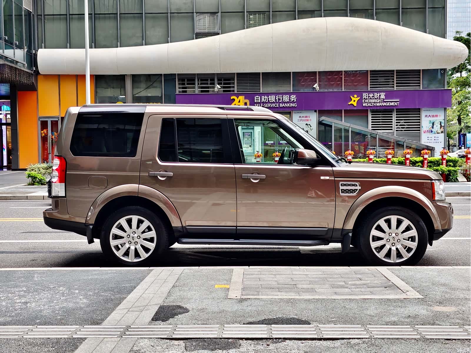 Land Rover Discovery, 2012 8