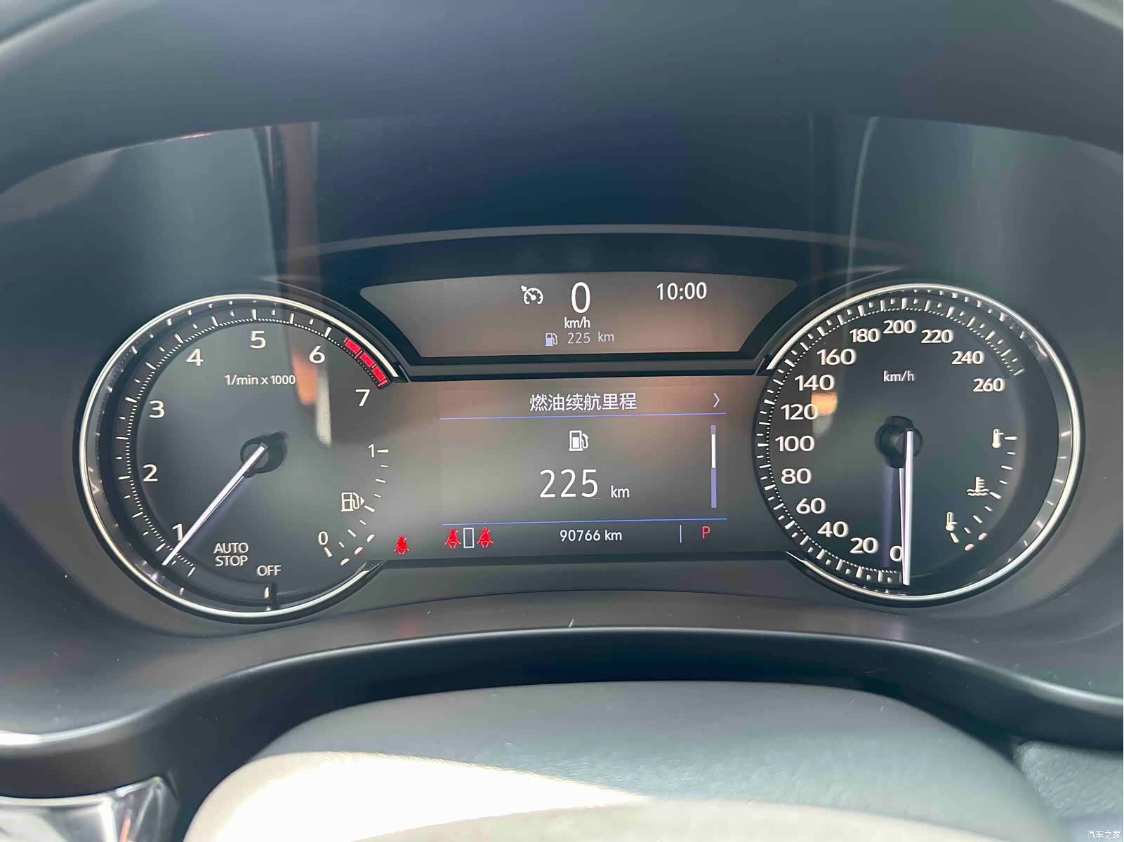 Cadillac XT4, 2019 10
