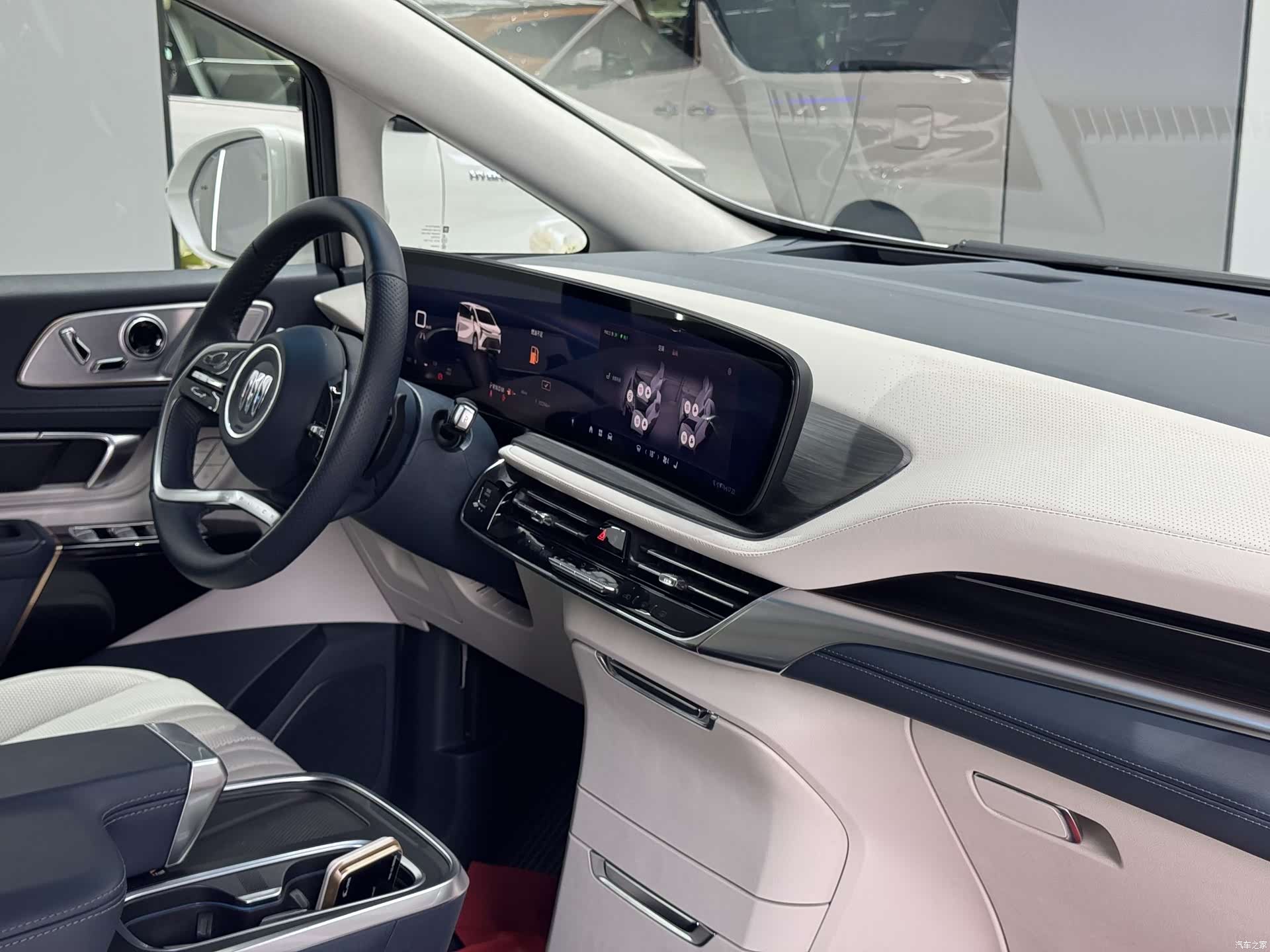 Buick Century, 2023 14