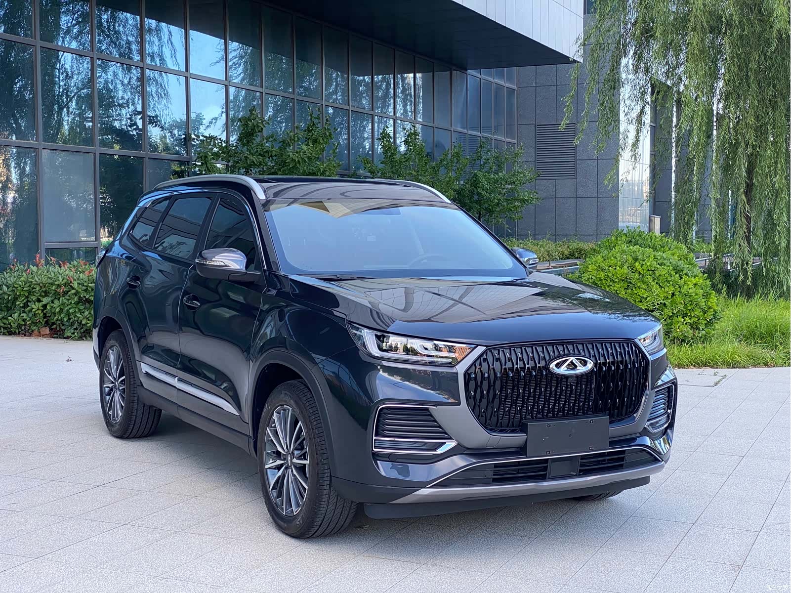 Chery Tiggo 8, 2024 3