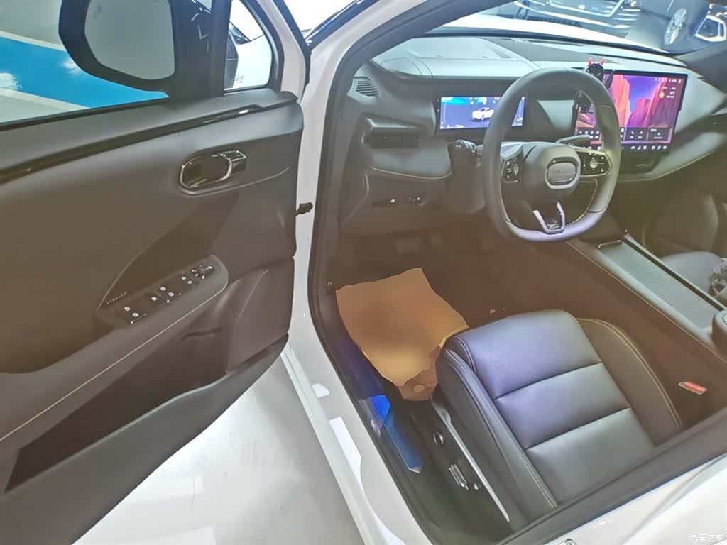 Lynk & Co 02, 2025 16