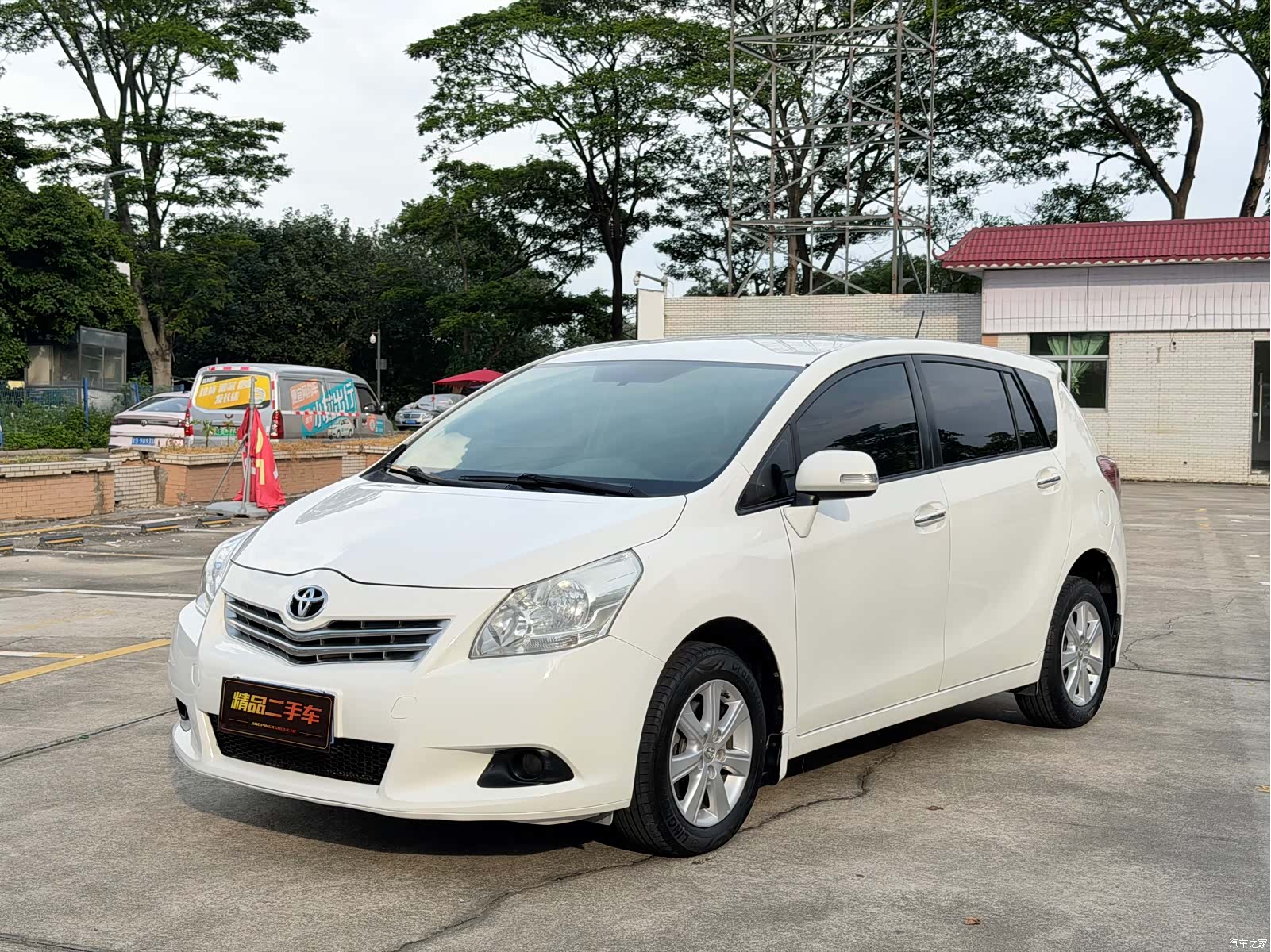 Toyota 180E, 2013 1