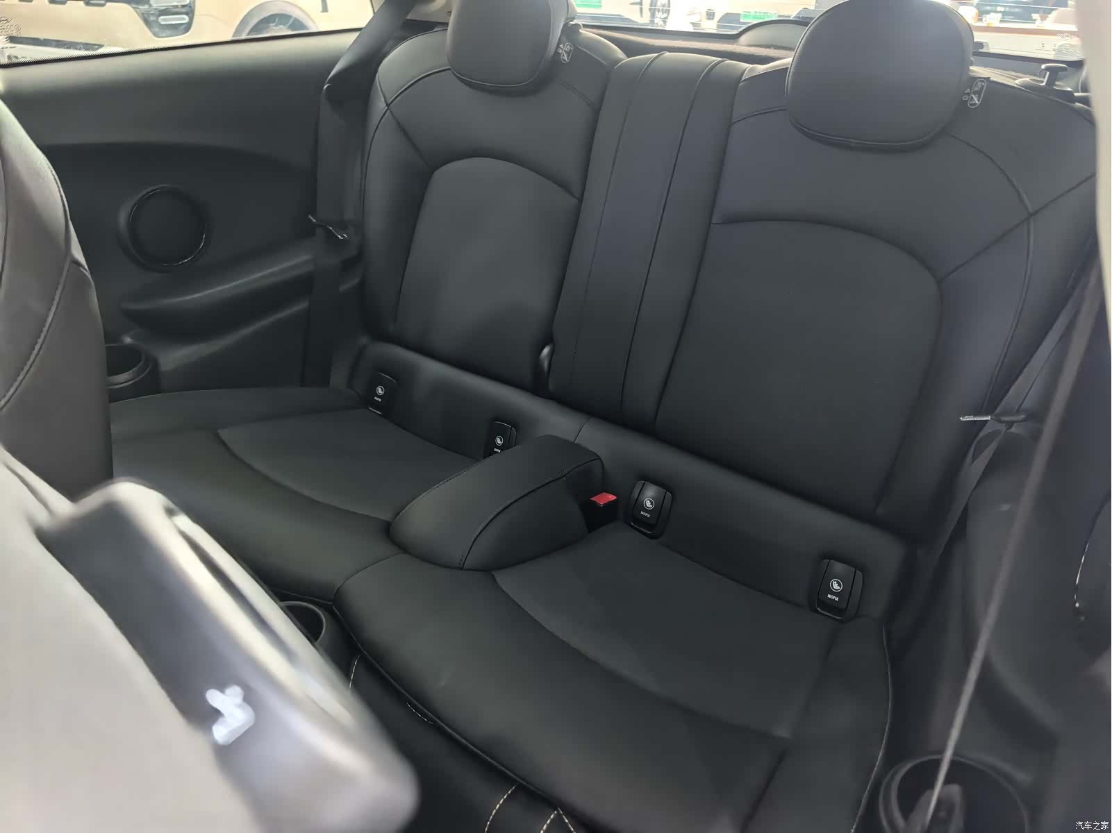 Mini Cooper, 2024 29