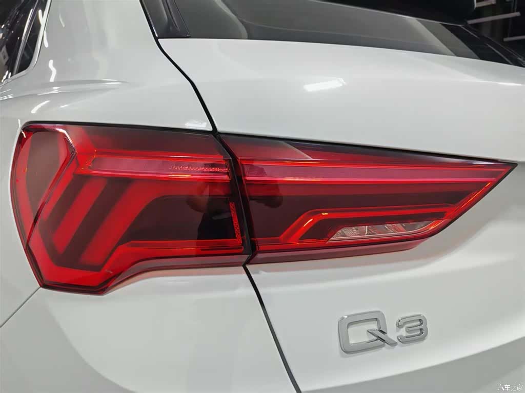 Audi Q3, 2020 14