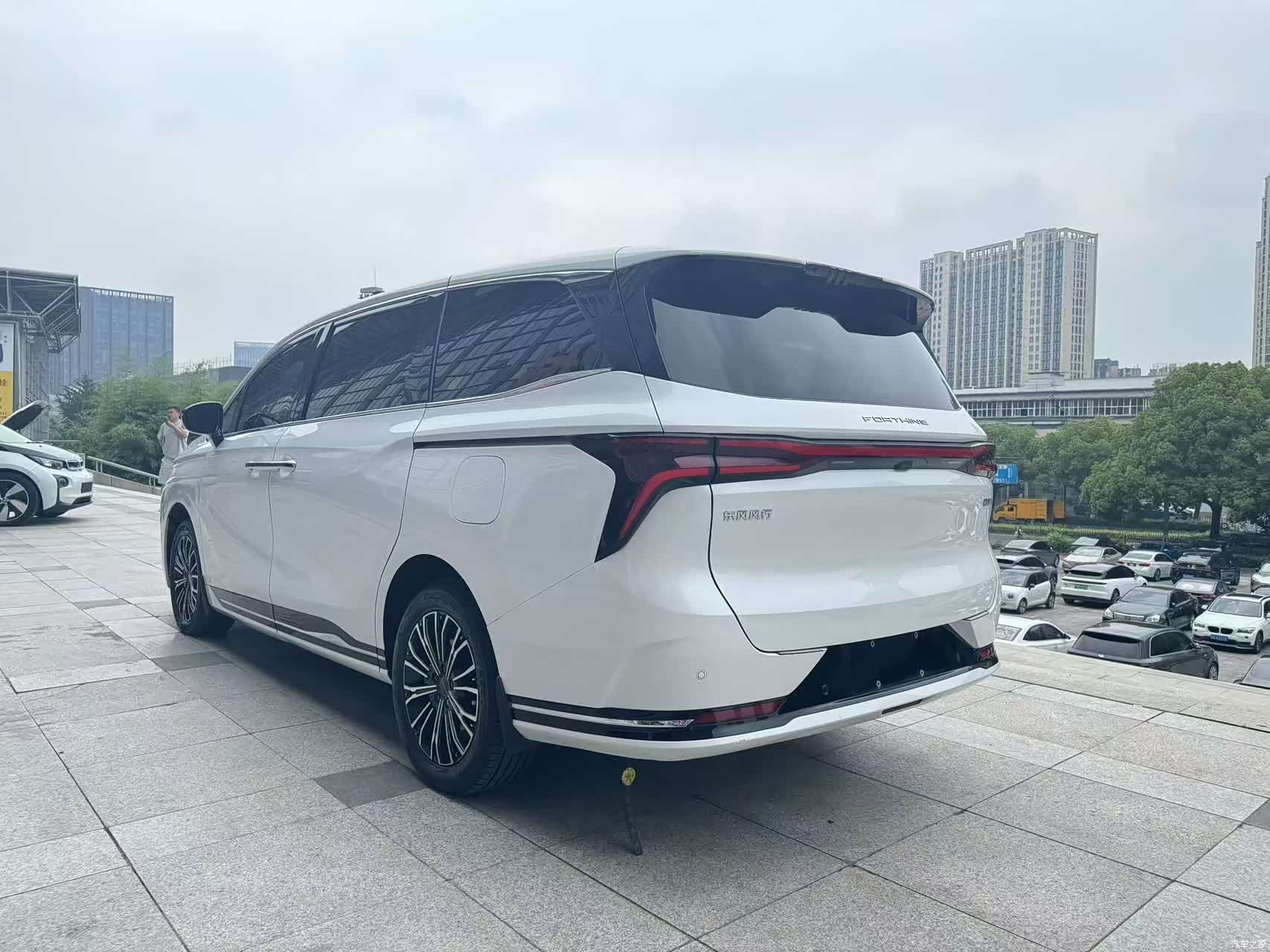 DongFeng V9, 2024 7
